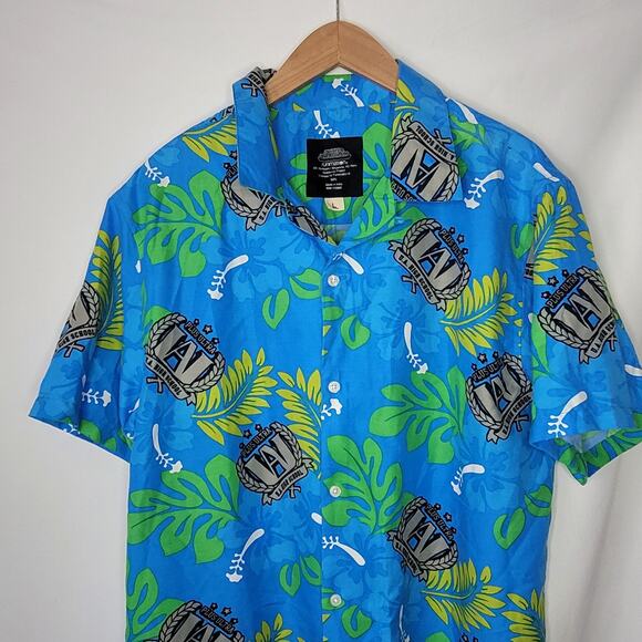 My Hero Academia- Men's Blue Button up short sleeve top- size Large - Picture 2 of 7